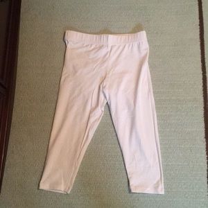 White cropped leggings